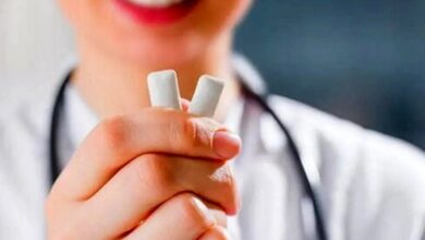 آدامس برای جویدن است نه بلعیدن / بلعیدن آدامس چه خطراتی دارد؟