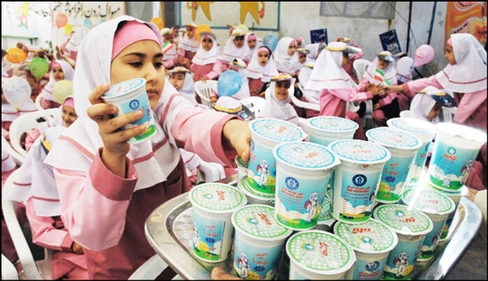 بودجه شیر مدرسه کافی نیست