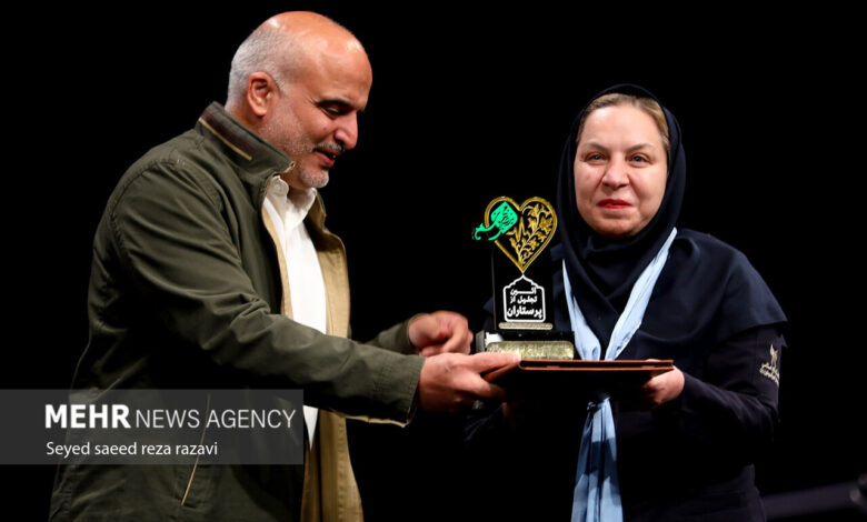 آئین تجلیل از پرستاران فعال در جنگ تحمیلی 12 روزه