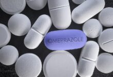 همه چیز در مورد امپرازول کاربردها، عوارض جانبی، آلرژی ها و تداخلات دارویی