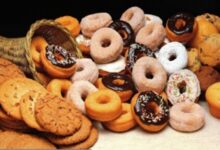 کیک و کلوچه، تنقلات کم‌کالری نیستند