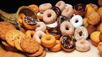 کیک و کلوچه، تنقلات کم‌کالری نیستند