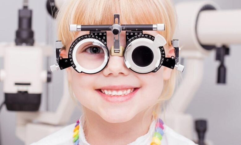 همه چیز درباره کم بینایی و استرابیسم در کودکان