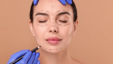 کانتورینگ صورت: راز دستیابی به صورتی خوش فرم