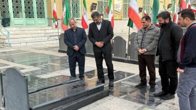 دیدار مسئول بسیج جامعه پزشکی با خانواده شهید حیدری - خبرگزاری مهر ایران و جهان