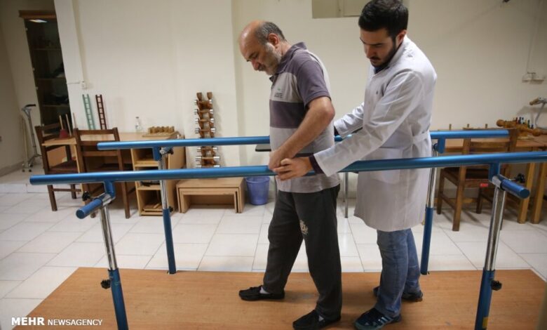 بی حسی و سوزن سوزن شدن پاها از علائم سیاتیک و مشکلات ستون فقرات است - خبرگزاری مهر | اخبار ایران و جهان