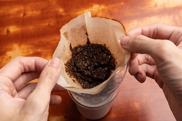 آیا نوشیدن زیاد چای پررنگ خطرناک است؟