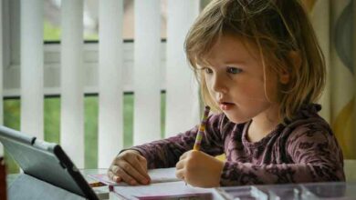 مددکاران اجتماعی قلب تپنده عدالت در سلامت کودکان هستند