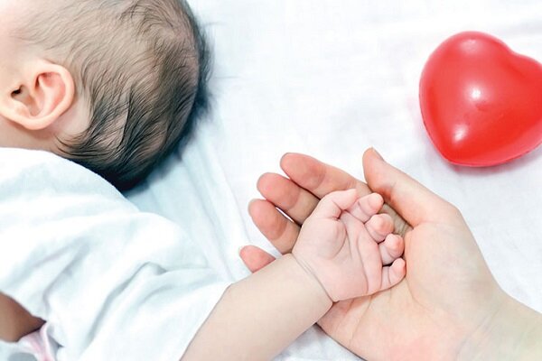 شیر مادر؛ سپر طبیعی کودک در برابر آلودگی هوا