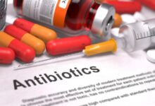 استفاده بیش از حد از آنتی بیوتیک ها درمان را بی اثر می کند