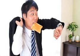 سریع غذا خوردن؛ یک عادت خطرناک برای سلامت بدن