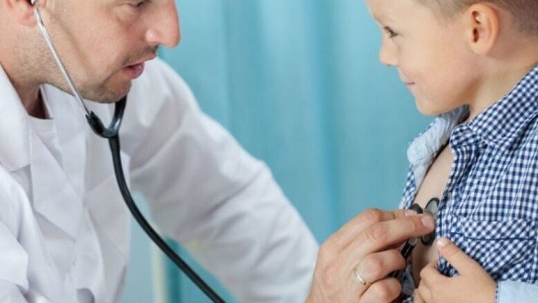 ضرورت توجه به چالش های موجود در حوزه طب کودکان