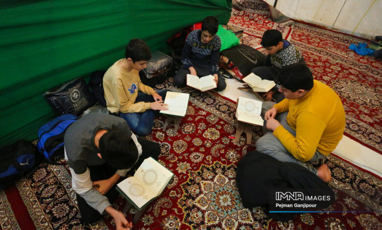 «آئین نامه بهداشتی برگزاری مراسم اعتکاف 1404» به دانشگاه های علوم پزشکی کشور ابلاغ شد.