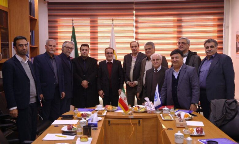 رئیس زاده: بیمه ها بهای واقعی ویزیت پزشکان را بپردازند - خبرگزاری مهر ایران و جهان