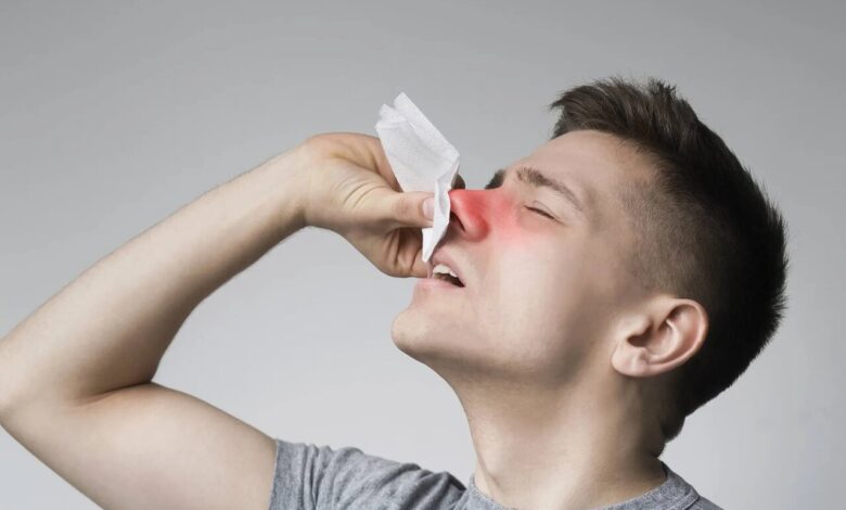 پاسخی به باورها و عادات غلط مراقبت از گوش و حلق و بینی هنگام خونریزی بینی چه کنیم؟