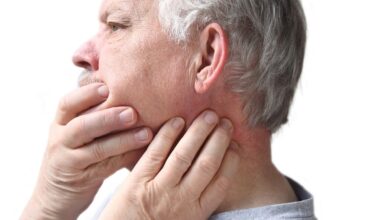 نقش کلیدی غدد بزاقی در بدن / چه عواملی باعث تورم غدد بزاقی می شود؟