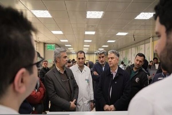 مدیران وزارت بهداشت از مصدومان حوادث اخیر عیادت کردند