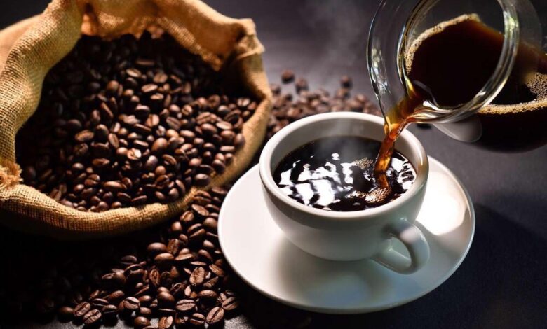 قهوه واقعاً به هضم غذا کمک می‌کند؟