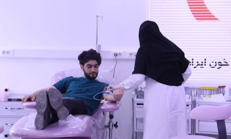 تاکید بر جذب جوانان و افزایش مشارکت بانوان در اهدای خون - خبرگزاری مهر ایران و جهان
