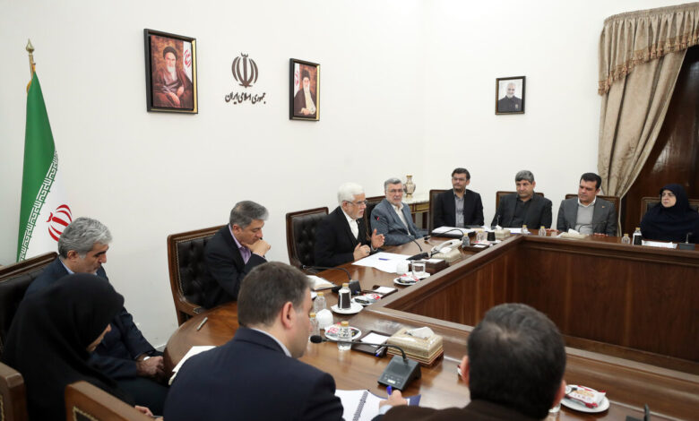 قدردانی عارف از خدمات کادر پزشکی به مصدومان و حادثه دیدگان دیماه - خبرگزاری مهر ایران و جهان