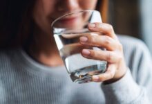 نقش آب و تغذیه در سلامت پوست