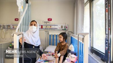 ابوطالبی: چرا پرستاران باید بیشتر از سایر مشاغل کار کنند؟ - خبرگزاری مهر اخبار ایران و جهان