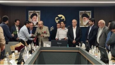 تجلیل از کارگران آتیه سازان حافظ