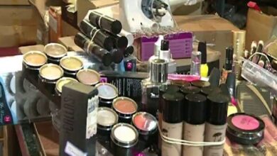استفاده از محصولات آرایشی نامعتبر و ایجاد اسکارهای دائمی
