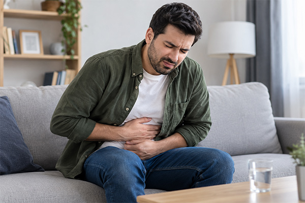 اسهال یا یبوست بعد از کولونوسکوپی؛ علت چیست و چطور درمان میشود؟